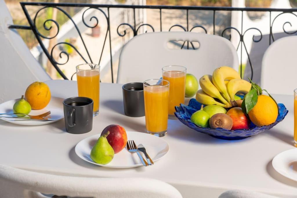 Afroditi Holiday Home- Green View Apartment Свороната Екстер'єр фото