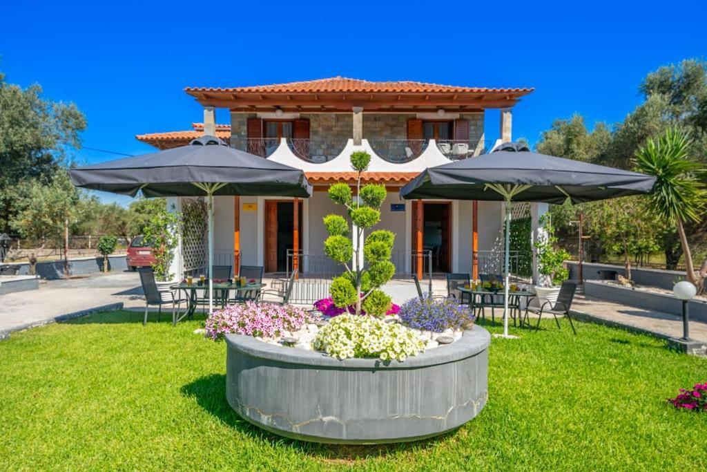 Afroditi Holiday Home- Green View Apartment Свороната Екстер'єр фото