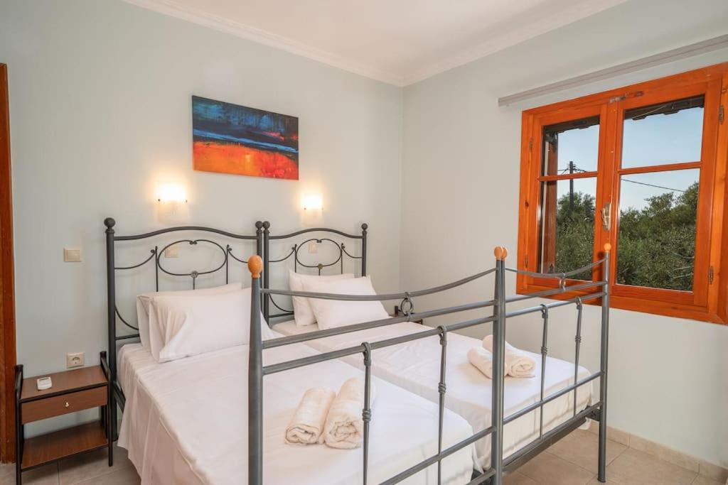 Afroditi Holiday Home- Green View Apartment Свороната Екстер'єр фото